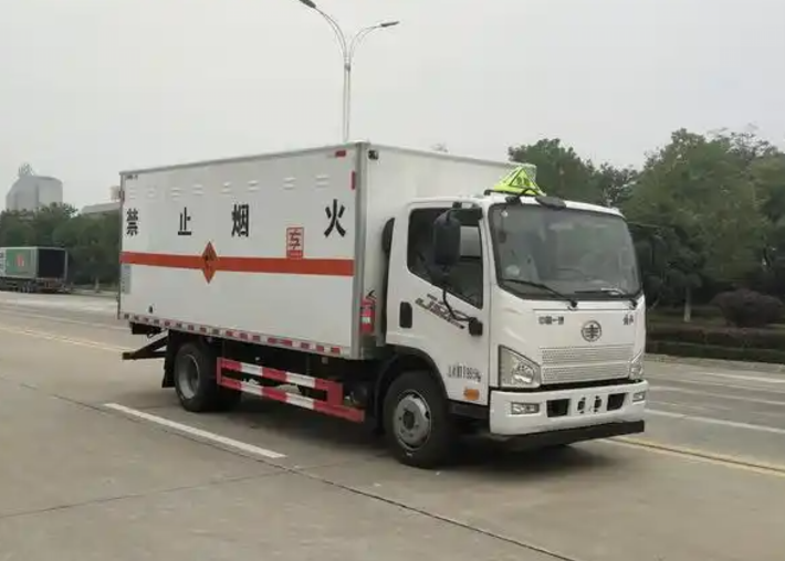 浮山爆破器材运输车可以上高速吗?